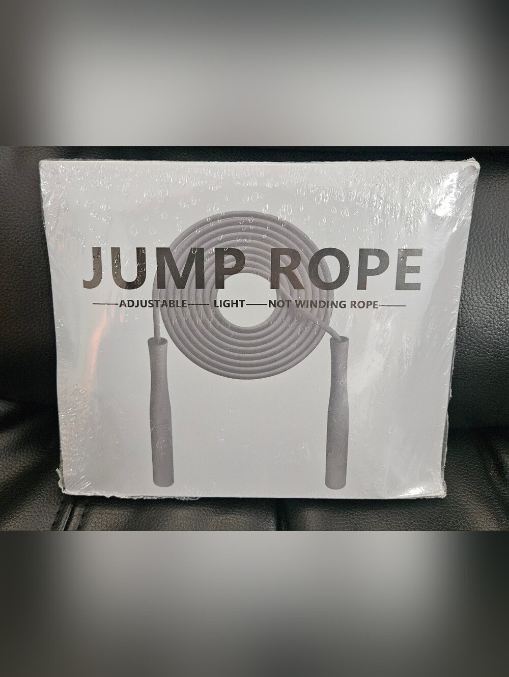 Adjustable Light Jump Rope in Black